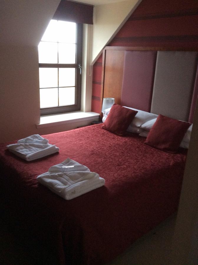 Polochar Inn Pollachara Room photo